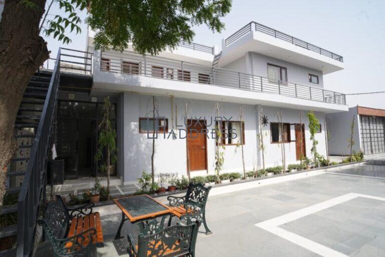 Luxurious 6-Bedroom Fully Furnished Farmhouse for Rent Vasant Kunj Delhi - Luxury Address