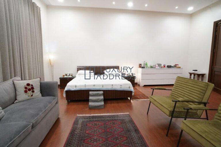 Luxurious 6-Bedroom Fully Furnished Farmhouse for Rent Vasant Kunj Delhi - Luxury Address