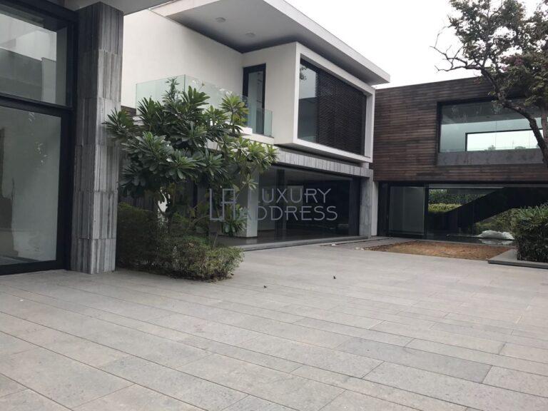 Modern 6-Bedroom Farmhouse for Rent DLF Chattarpur, Delhi