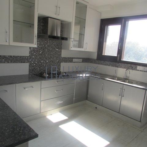3BHK Rental Apartments in Defence Colony, New Delhi - Luxury Address