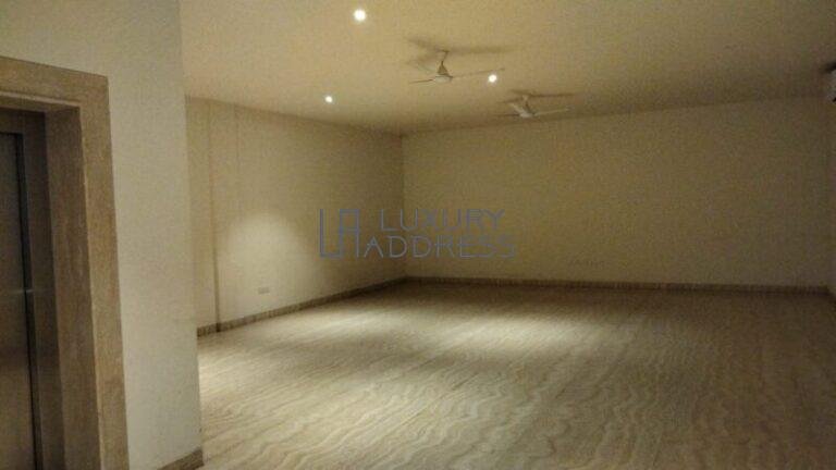 4BHK Duplex Apartment Rent Vasant Vihar, South Delhi - Luxury Address