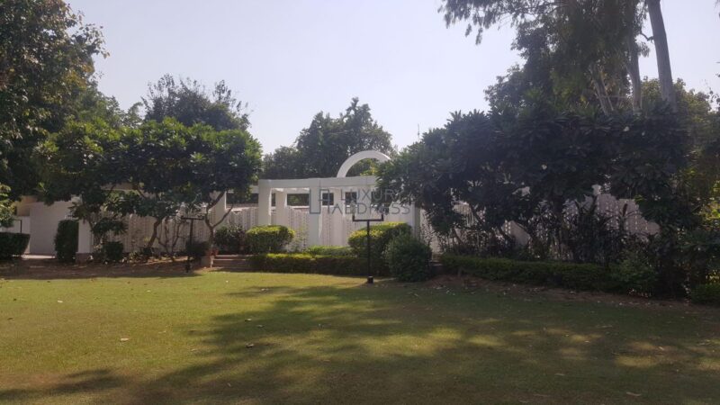 6BHK Rental Farmhouse in DLF Chattarpur, Delhi