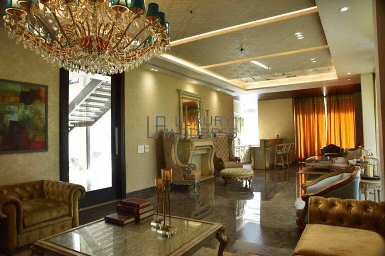 Rent 5BHK Luxury Furnished Farmhouse DLF Chattarpur, Delhi