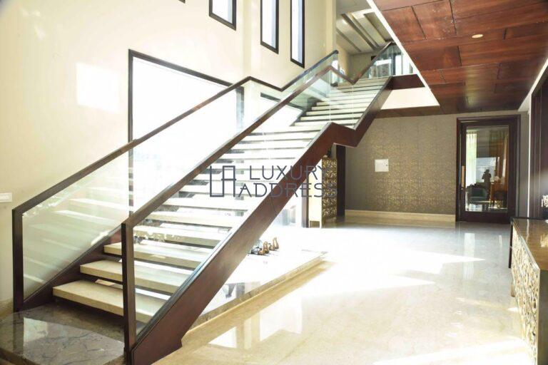 Rent 5BHK Luxury Furnished Farmhouse DLF Chattarpur, Delhi