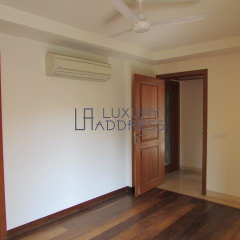 Rent 4BHK Builder Floor in Vasant Vihar, South Delhi - Luxury Address