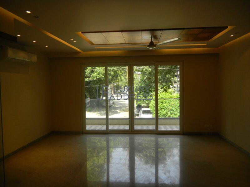 Rent 4BHK Duplex Apartment Anand Niketan, South Delhi - Luxury Address