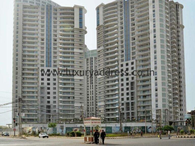 Rent Apartments DLF Belaire, Gurugram - Luxury Address