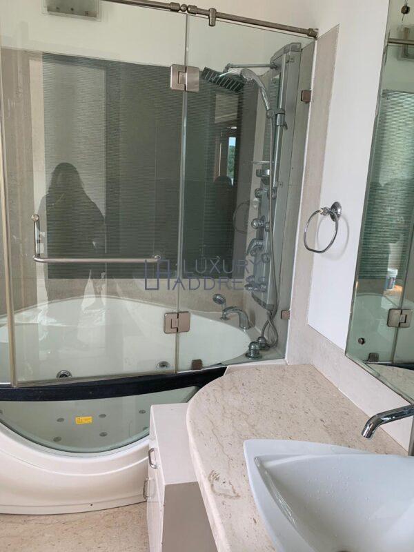 Rent 3BHK Luxury Flat in Golf Links, South Delhi - Luxury Address