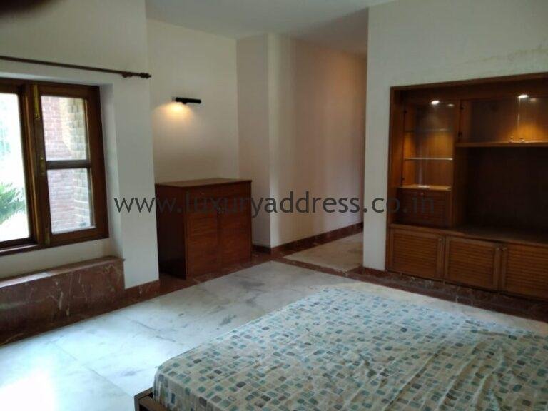 4bhk-rental-farmhouse-in-sultanpur-delhi