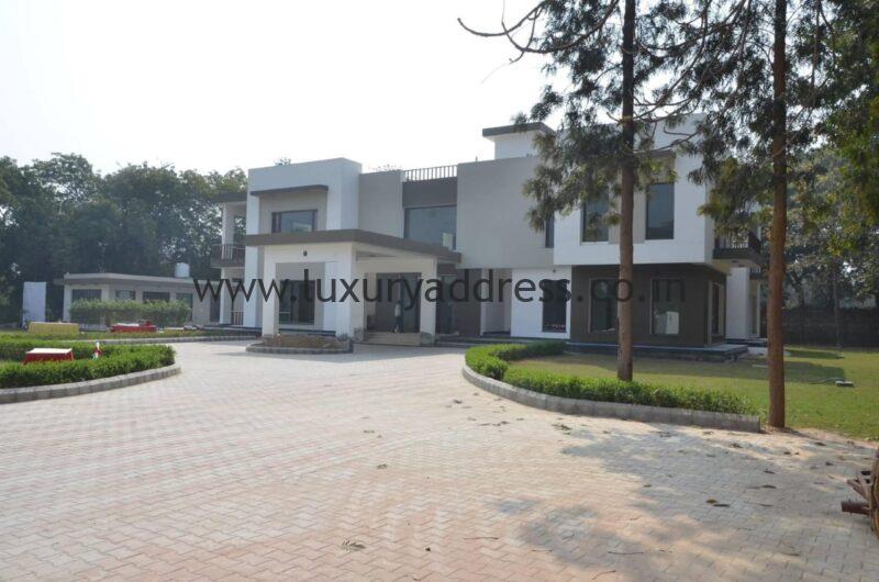 5bhk-luxury-rental-farmhouse-in-gadaipur-delhi