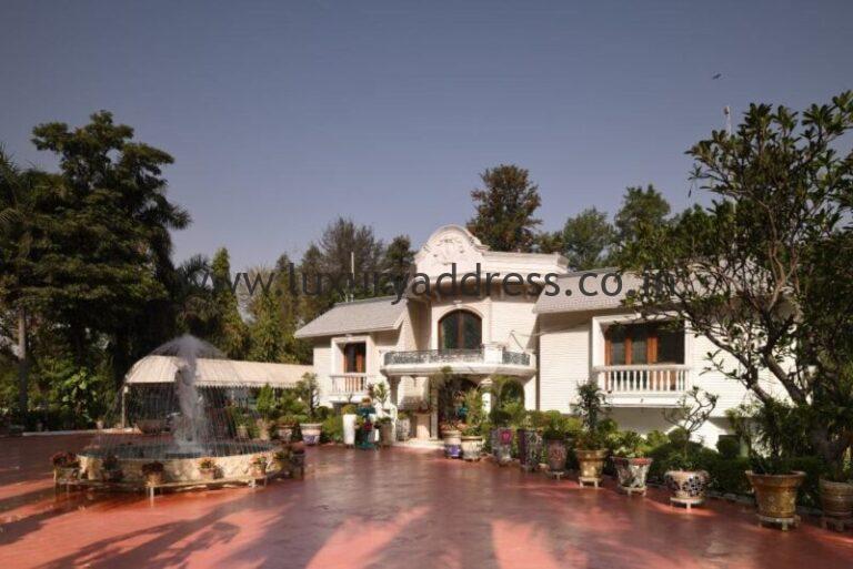 Luxurious 4BHK Farmhouse for Rent in Pushpanjali Farms - Luxury Address