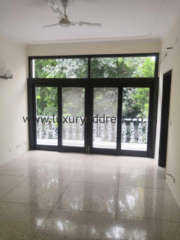 Luxurious 5BHK Independent House in Anand Lok, Delhi - Luxury Address