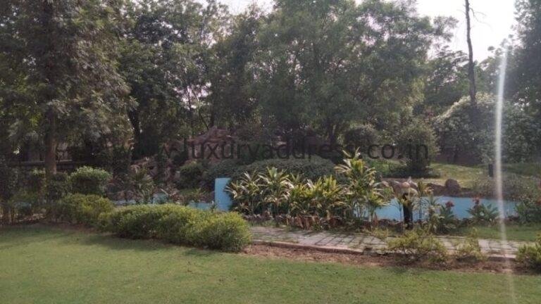 Rent 5BHK Farmhouse on Bandh Road Delhi - Luxury Address