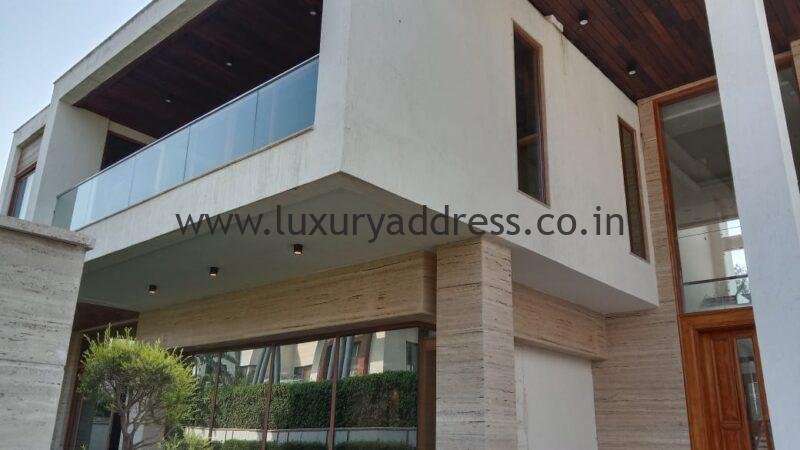 6BHK Luxury Mini Farmhouse DLF Chattarpur Delhi - Luxury Address