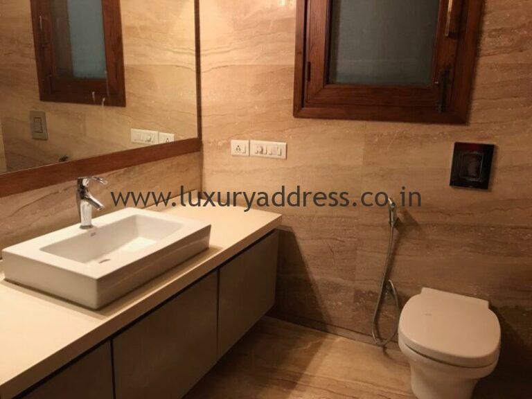 3BHK Semi-Furnished Luxury Apartment Rent Jor Bagh, Delhi - Luxury Address