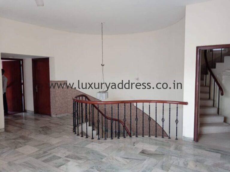 Rent 4BHK Bungalow New Friends Colony Delhi - Luxury Address