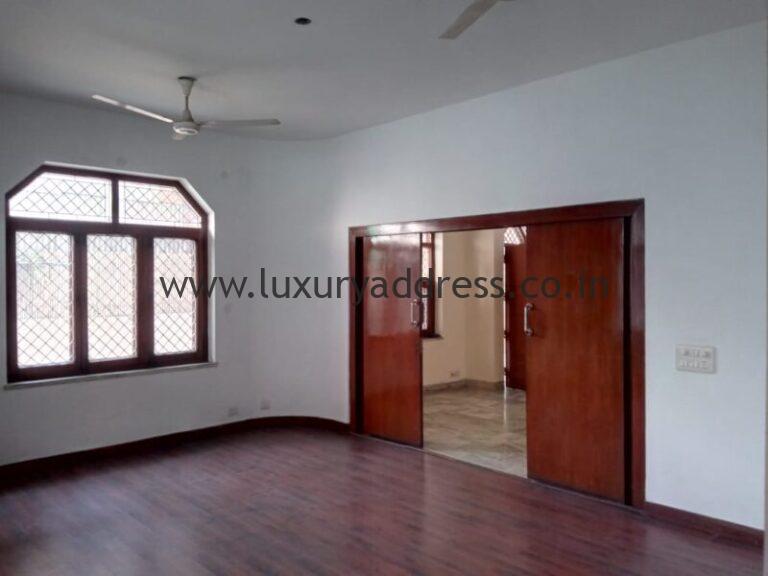 Rent 4BHK Bungalow New Friends Colony Delhi - Luxury Address